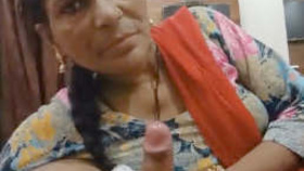 Indian middle-aged wife performs oral sex and gets penetrated