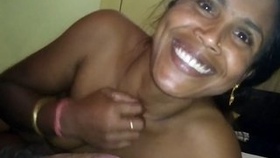 Seductive Indian maid performs oral sex in captivating videos