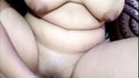 Indian aunty's solo pleasure in high definition
