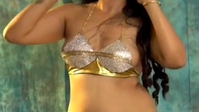 Indian beauty in seductive bikini
