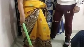 Kamwali ki antarvasna chudai ki video