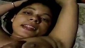 Mms scandal of sexy Lonavala wife getting her body explored!