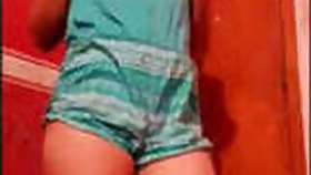 Desi Hot Slim Girl Masterbeting