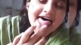 Desi sexy bhabi hot face