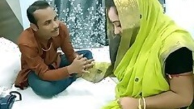 Hot Indian wife needs money for her husband's treatment! Amateur sex in Hindi
