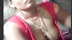 Desi Bhabhi rides her lover at home in hubby's absence