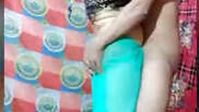 Desi Boy fucks Hot Bhabhi
